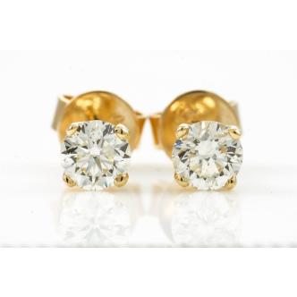 0.61ct Diamond Stud Earrings