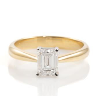 1.00ct Emerald cut Diamond GIA F VS1