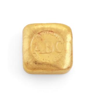 One ounce of Fine gold bullion